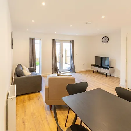 Stunning Modern 3 Bedroom Townhouse - Perfect Getaway Manchester Exterior photo