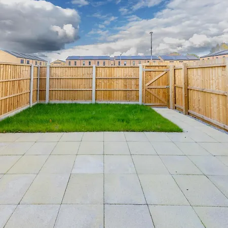 Stunning Modern 3 Bedroom Townhouse - Perfect Getaway Manchester Exterior photo